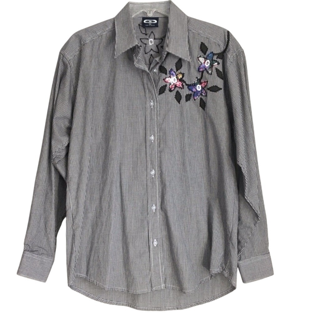 Three Rivers‎ Gingham Check Button Down Shirt Women's Medium Embroidered Flowers